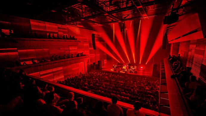 Dekmantel Festival aan 't IJ (foto: Bart Heemskerk)