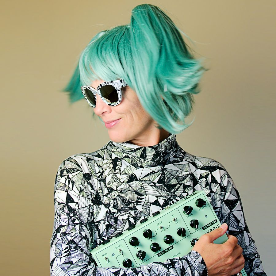 Evelien van den Broek  (foto Richard Ayres) 