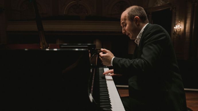 Alexander Gavrylyuk (©Marco Borggreve)