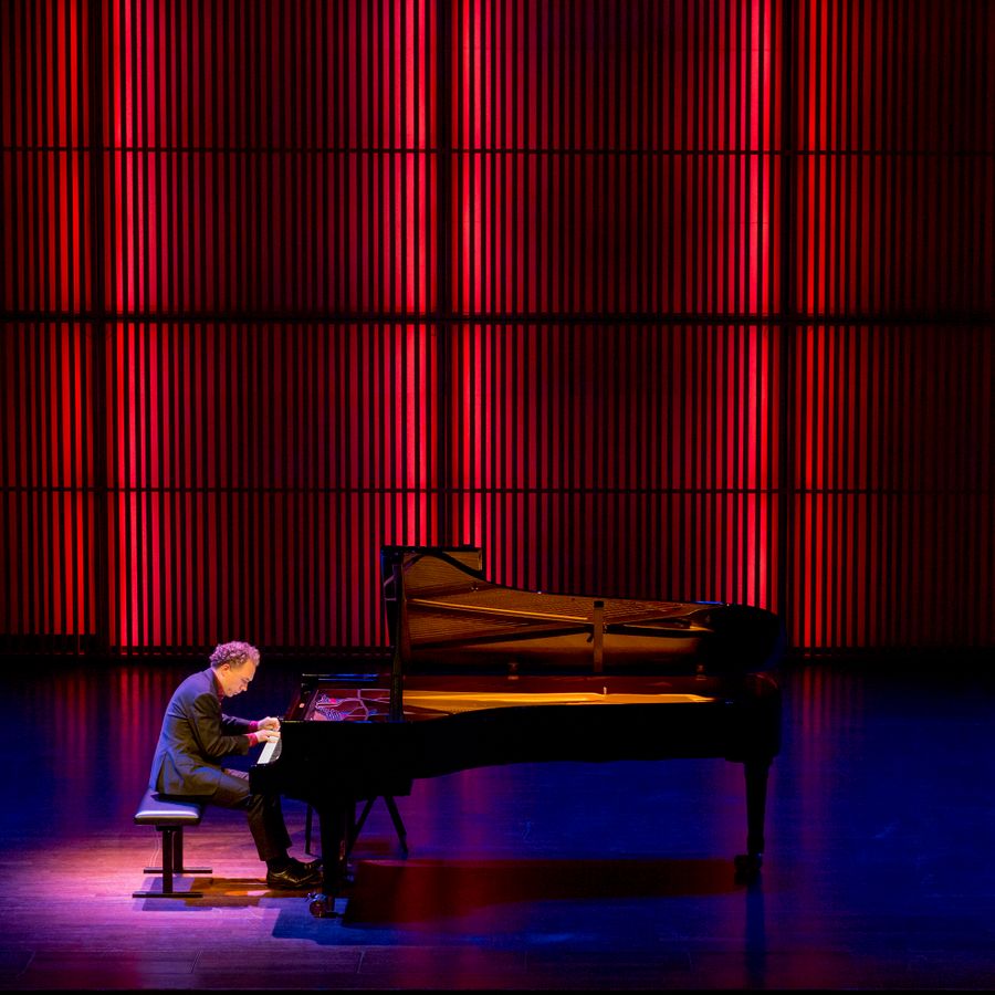 Ralph van Raat (foto Martina Simkovicova)