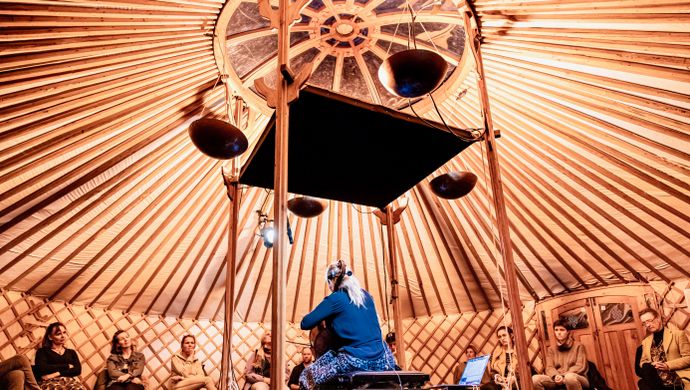 Cello-Yurt (foto Foppe Schut)