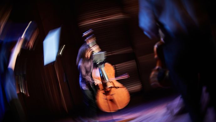 AskoSchönberg, James Oesi (foto Eduardus Lee)